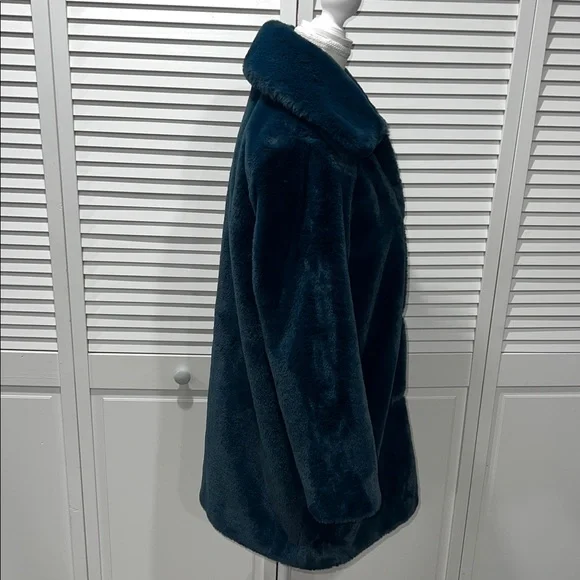 CHRISTIAN SIRIANO New York FAUX FUR Oversized Coat In A Deep Teal / Blue Tone - Picture 9 of 13